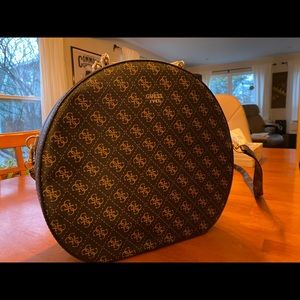 Guess purse